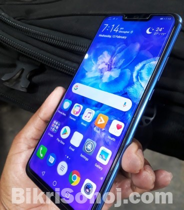 Huawei nova 3i